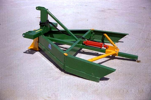 BP325 Ditch Plow with hydraulics 2