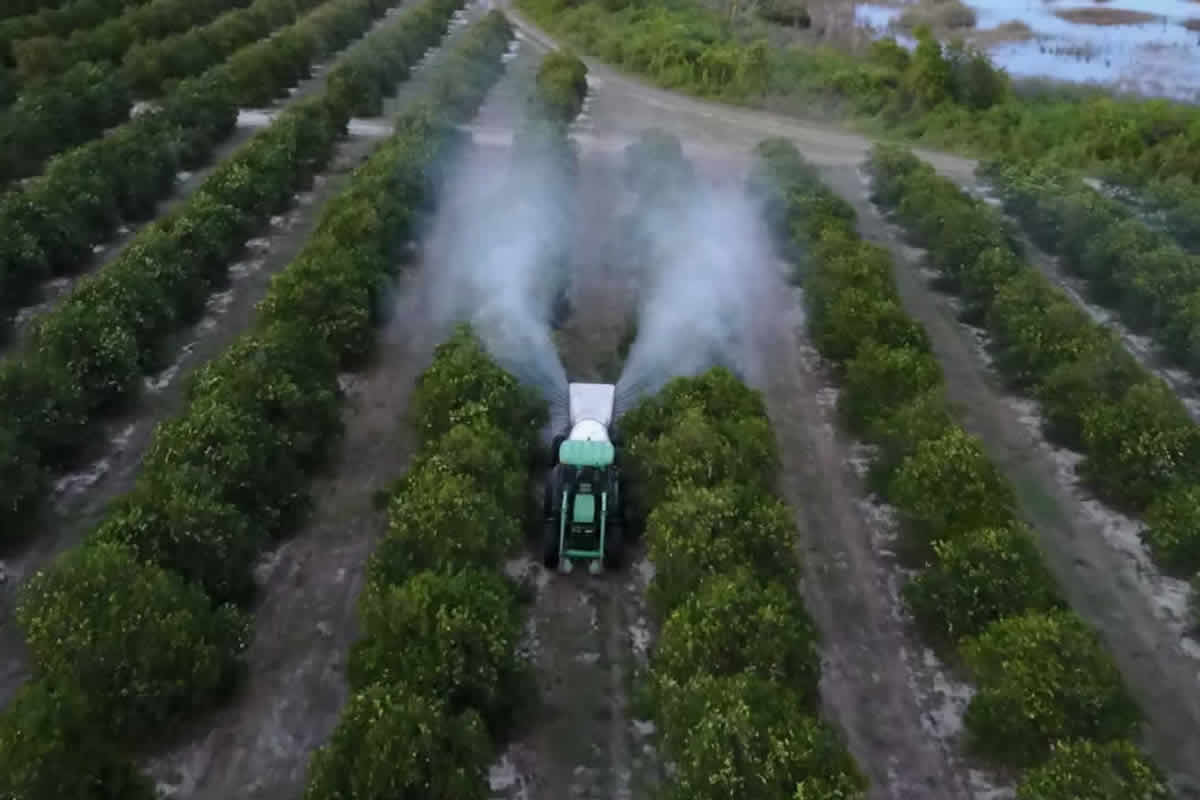 orchard-sprayer-drone-view